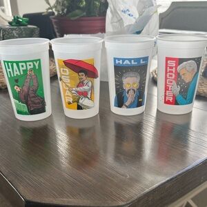 Set of 4 Graphic Plastic Cups